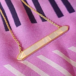 Mother of pearl bar necklace